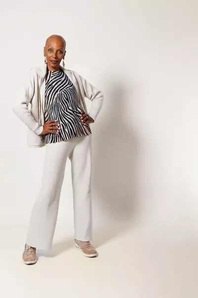 Photo de mannequin senior femme pour book