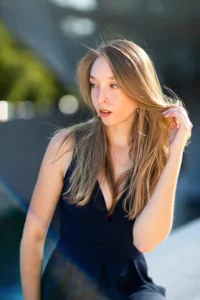 Portrait en extérieur et lumière naturelle Portrait en extérieur et lumière naturelle